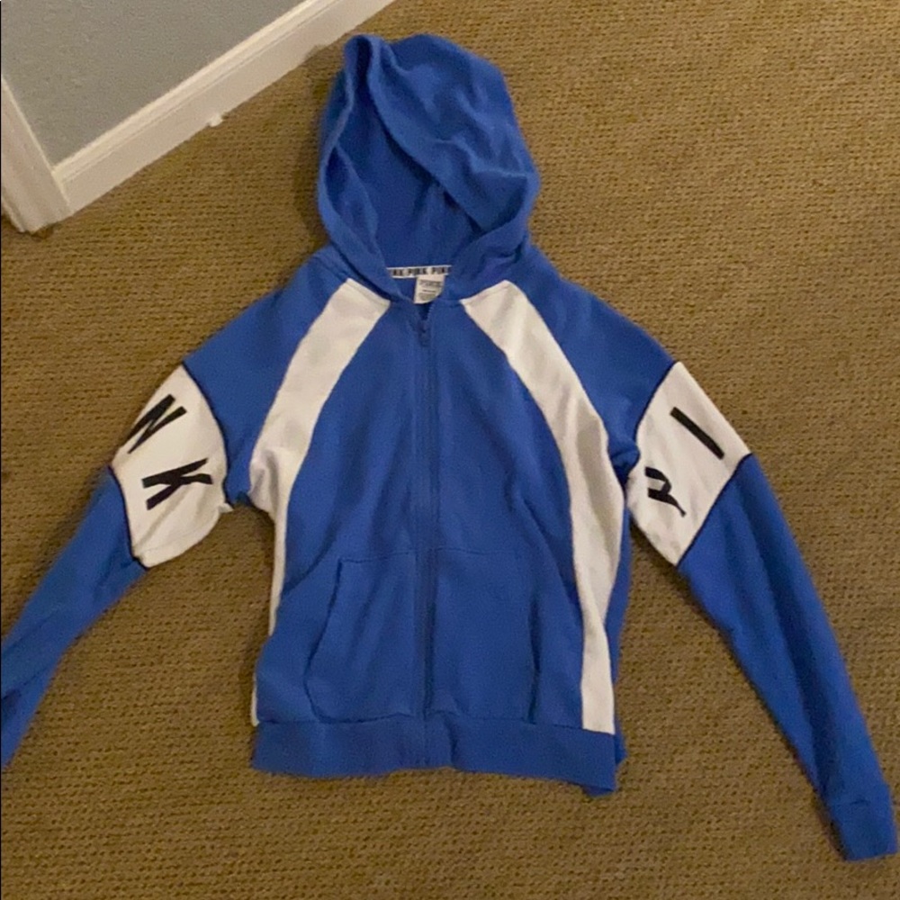 Dosent fit
